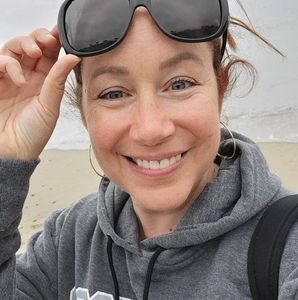 Meet your Posher, Denise